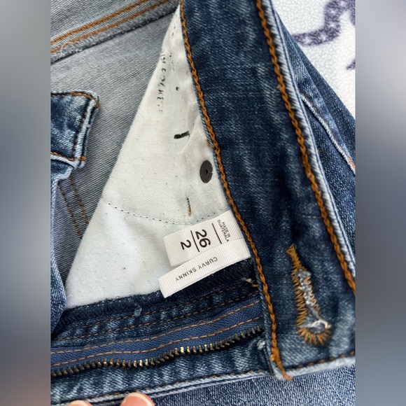 Loft Distressed Blue Jeans for Women size 26/2 - Picture 3 of 5